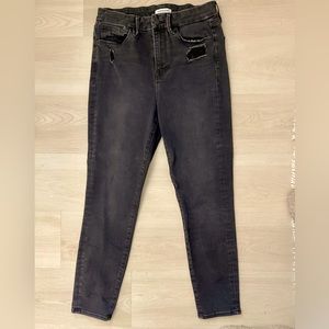 Good American Good Waist Crop Black Jeans -sz 8/29